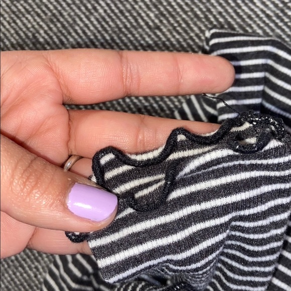 Off the shoulder top - Picture 3 of 3